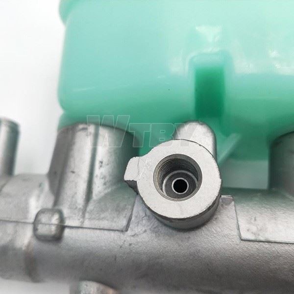 Brake Master Cylinder  47201-60590